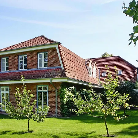 In Schultenbrook With Garden Lejlighed